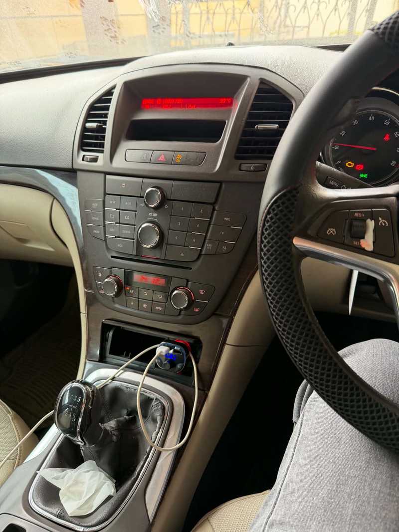 2009 Opel, Vauxhall Insignia 1,6L 2009 Cyprus
