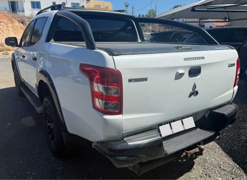 2019 Mitsubishi L200 2,4L 2019 Cyprus