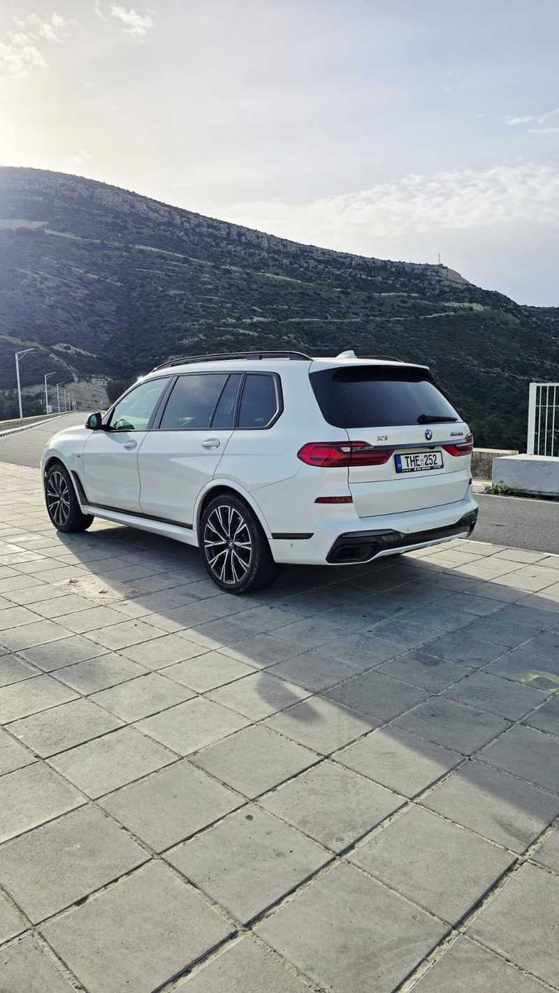 2021 BMW X7M 4,4L 2021 Cyprus