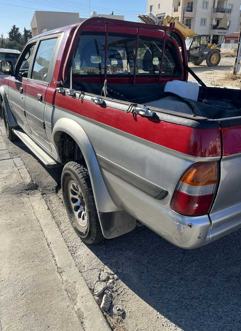 Mitsubishi L200 2,5L 2001