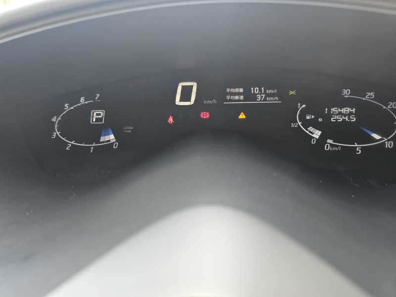 2016 Nissan Serena 2,0L 2016 Cyprus