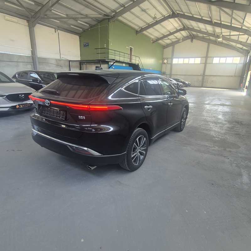 2022 Toyota Harrier 2,5L 2022 Cyprus