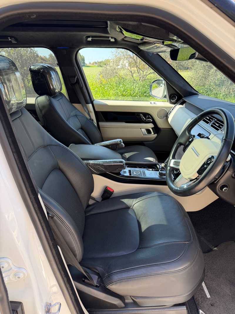 2022 Land Rover Range Rover Vogue 3,0L 2022 Cyprus