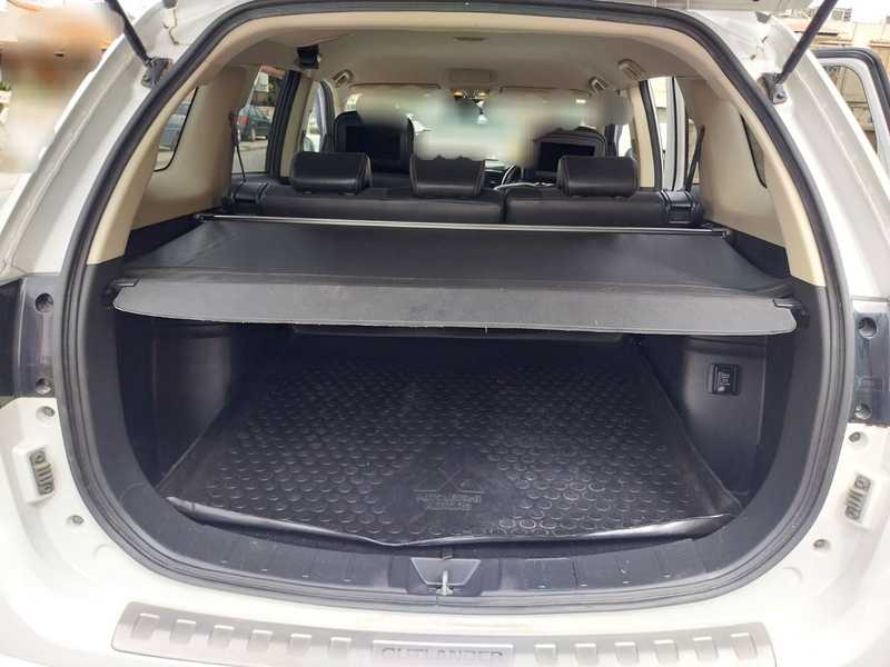 2019 Mitsubishi Outlander 2,4L 2019 Cyprus