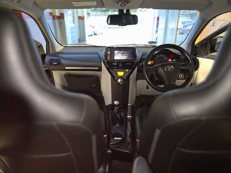 2012 Toyota IQ 1,3L 2012 Cyprus
