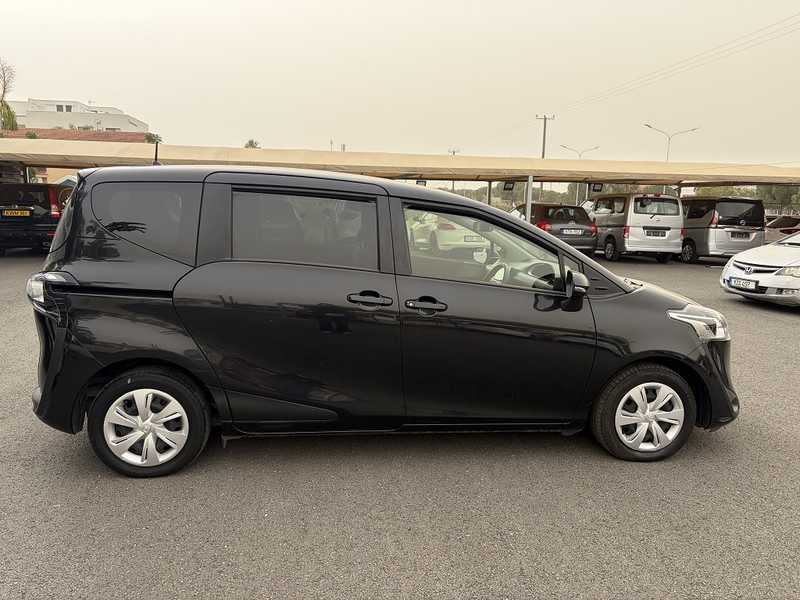 2018 Toyota Sienta 1,5L 2018 Cyprus