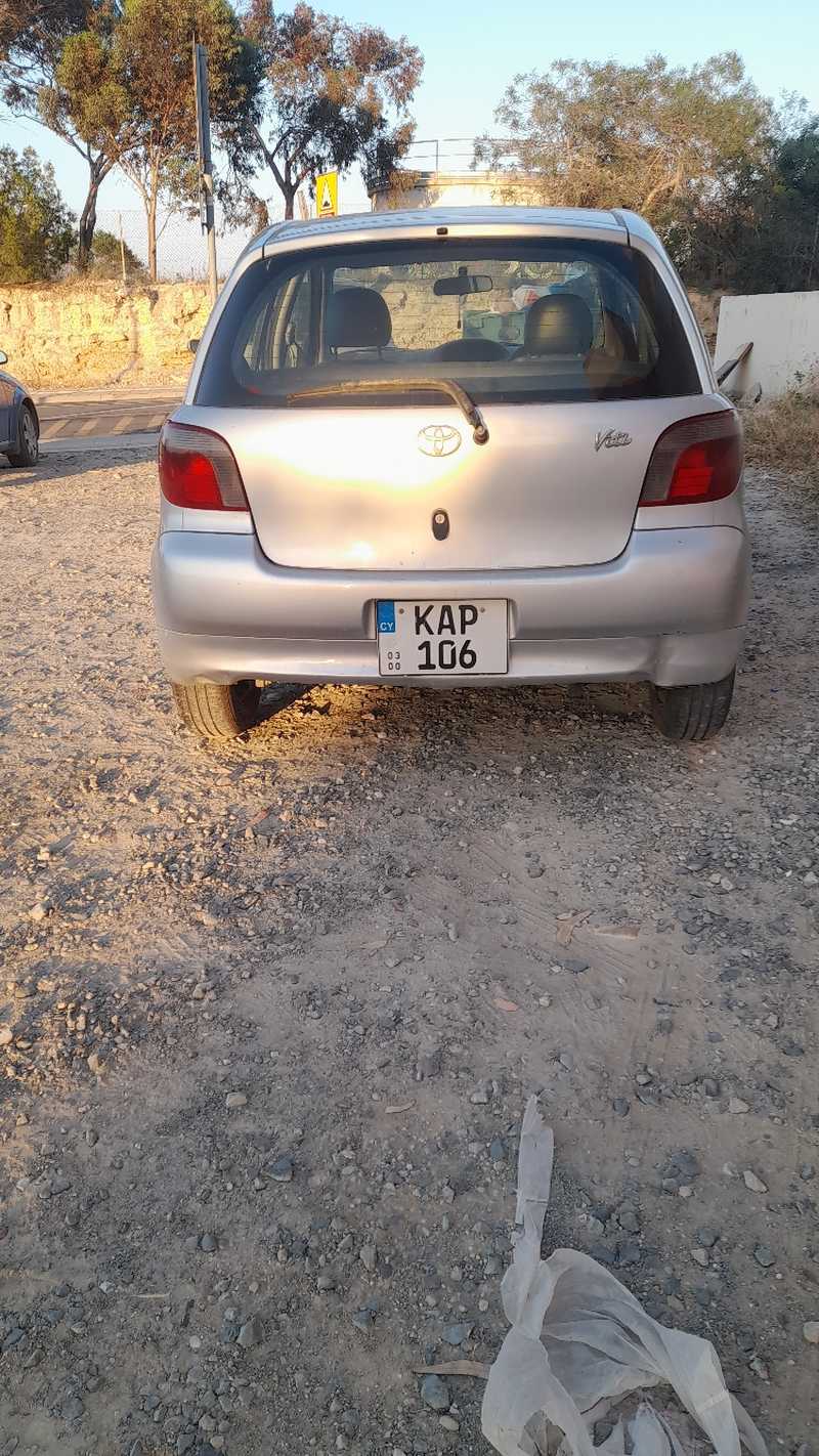 2000 Toyota Vitz 1,0L 2000 Cyprus