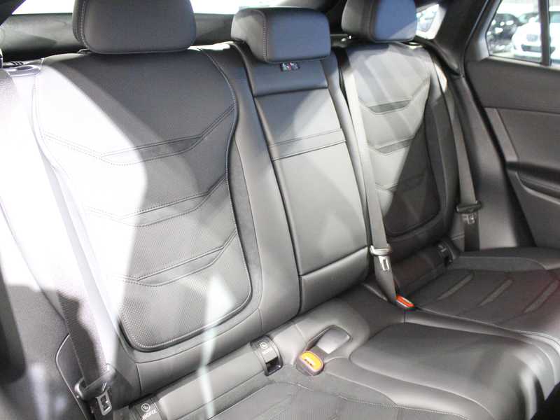 2025 Mercedes-Benz GLC-Class 2,0L 2025 Cyprus