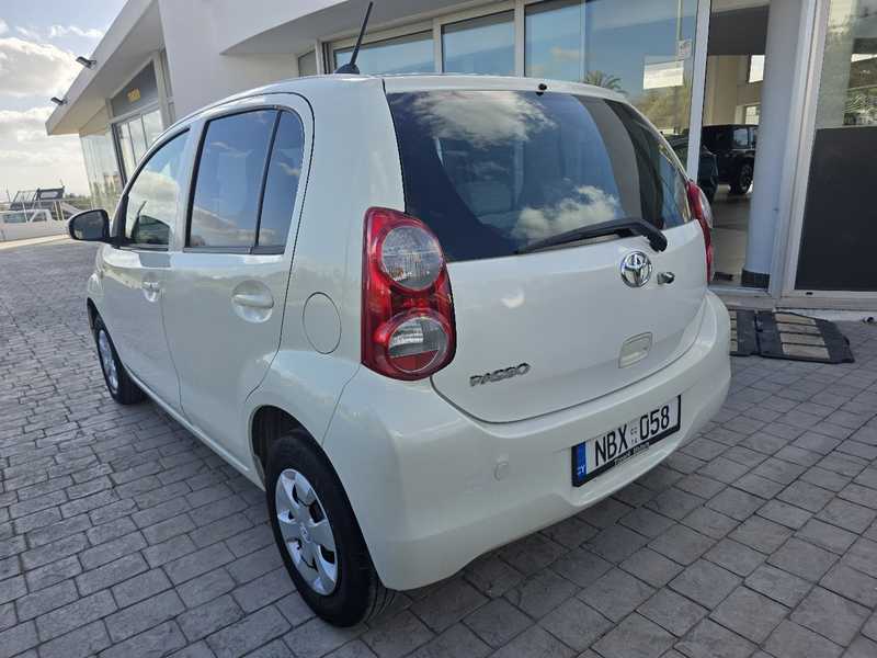 2014 Toyota Passo 1,0L 2014 Cyprus