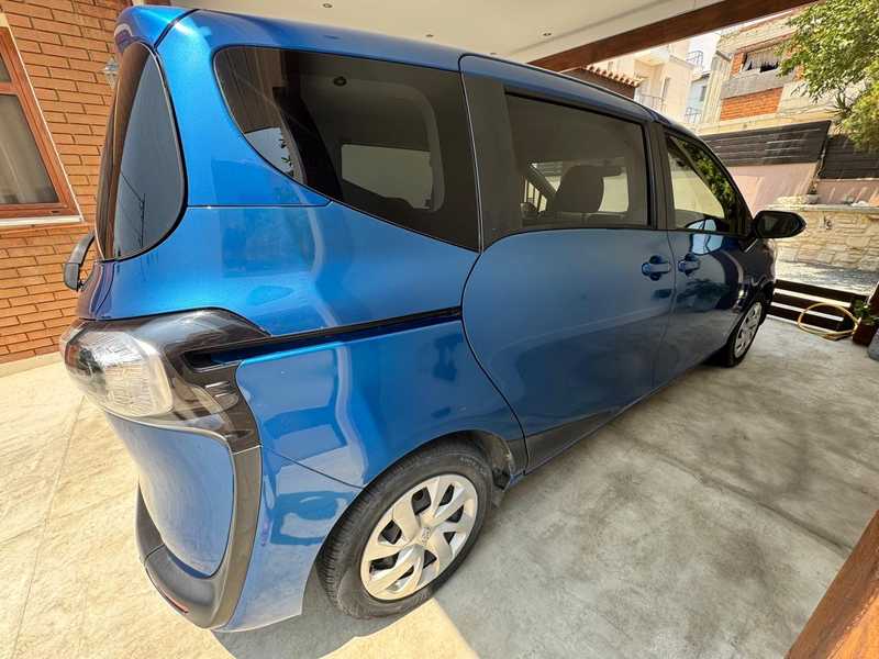 2016 Toyota Sienta 1,5L 2016 Cyprus
