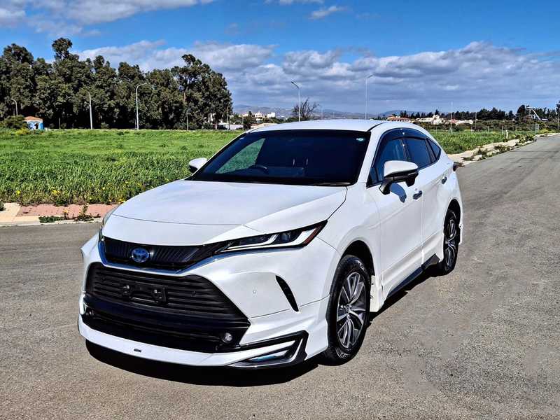 Toyota Harrier 2,0L 2025
