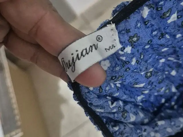 Casual dress oujian, Επαρχία Λάρνακας — Κίτι