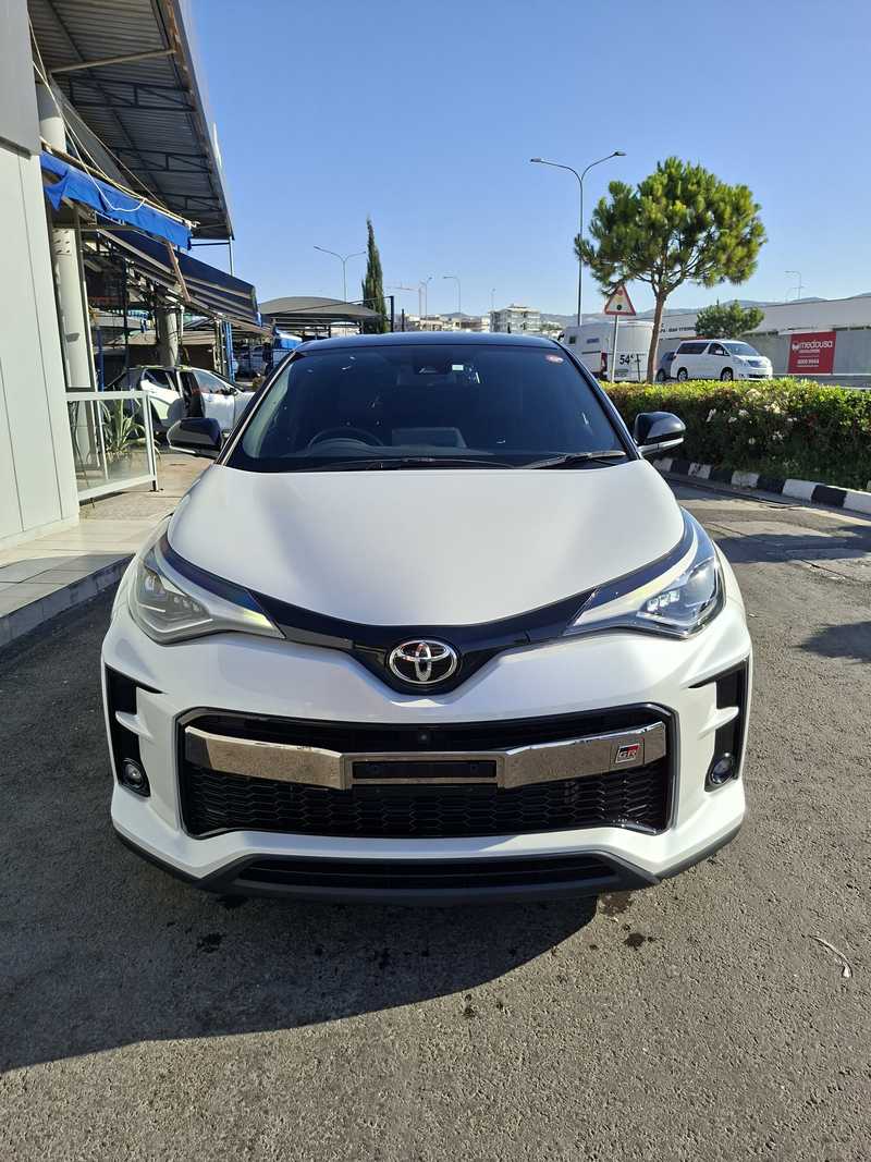 2023 Toyota C-HR 1,8L 2023 Cyprus