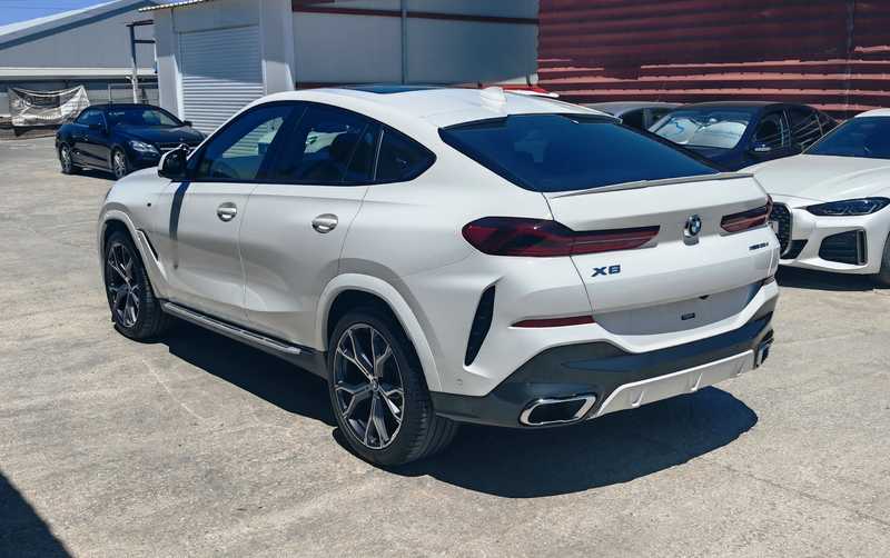 2021 BMW X6 3,0L 2021 Cyprus