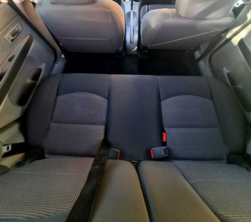 2005 Mazda Demio 1,3L 2005 Cyprus