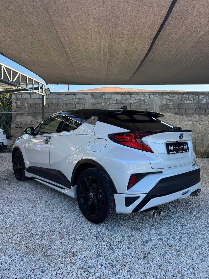 2022 Toyota C-HR 1,8L 2022 Cyprus