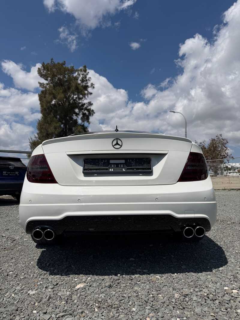 2011 Mercedes-Benz C-Class 2,2L 2011 Cyprus