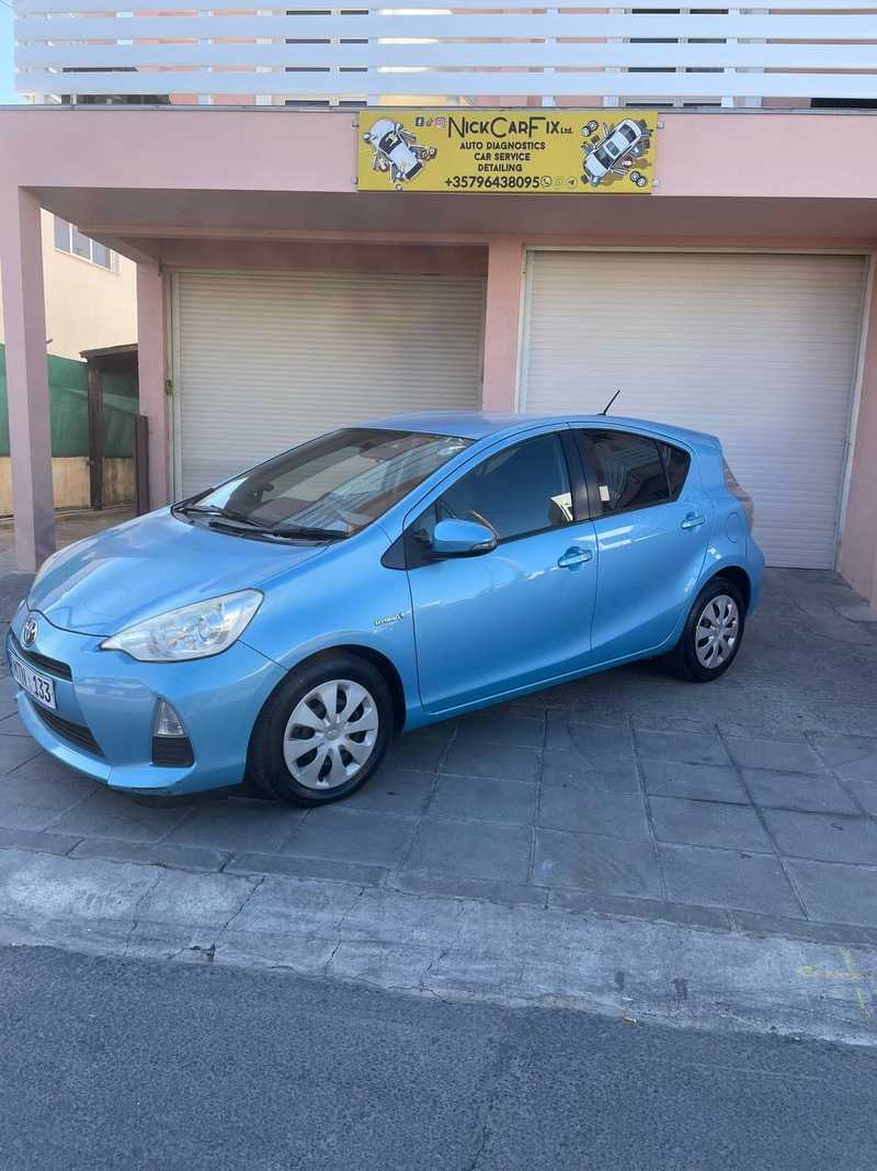 2012 Toyota Aqua 1,5L 2012 Cyprus