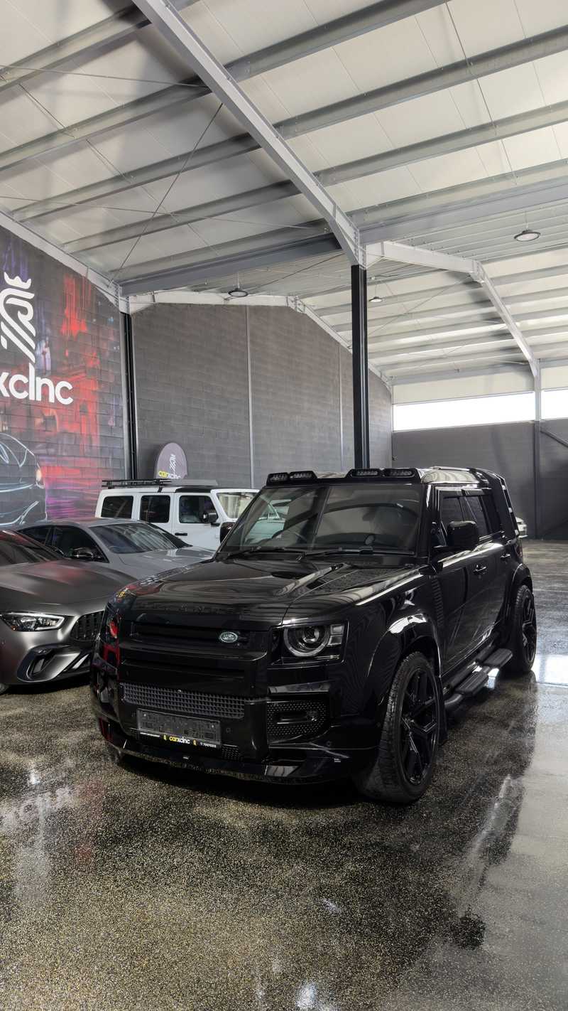 Land Rover Defender 3,0L 2023