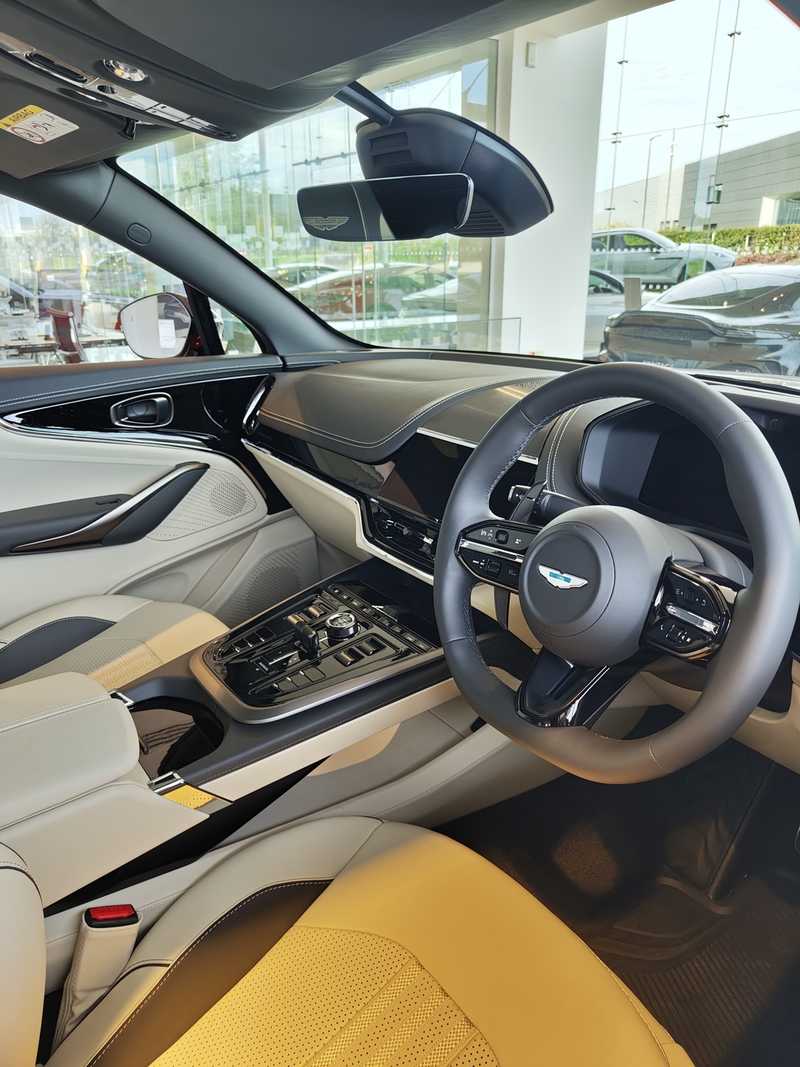2025 Aston Martin DBX 4,0L 2025 Cyprus