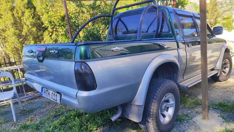 2002 Mitsubishi L200 2,5L 2002 Cyprus