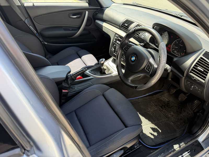 2009 BMW 1-Series 2,0L 2009 Cyprus