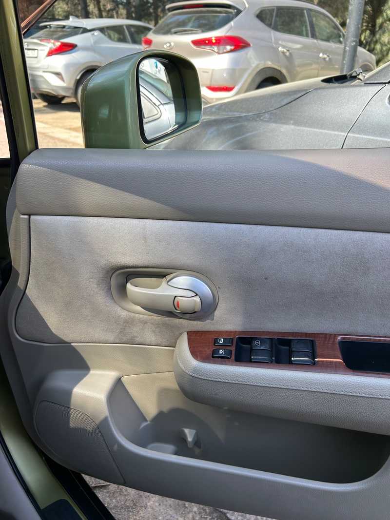 2005 Nissan Tiida 1,5L 2005 Cyprus
