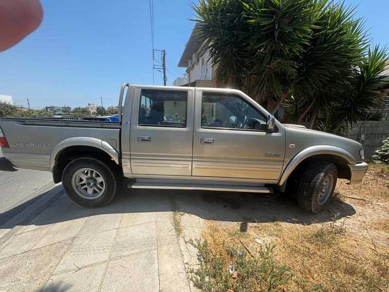 2002 Chevrolet Luv 0,4L 2002 Cyprus