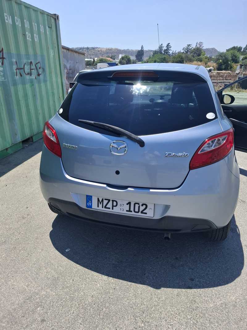 2013 Mazda Demio 1,3L 2013 Cyprus