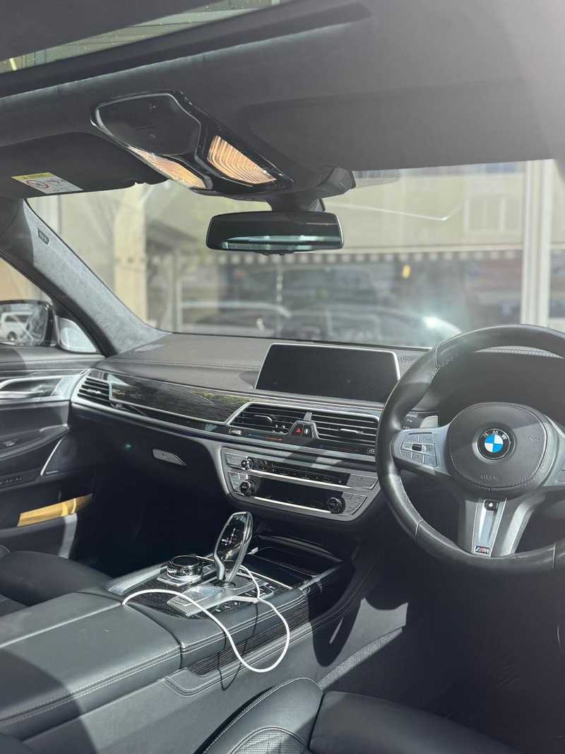 2020 BMW 7-Series 5,0L 2020 Cyprus