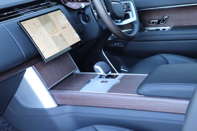 2024 Land Rover Range Rover 3,0L 2024 Cyprus