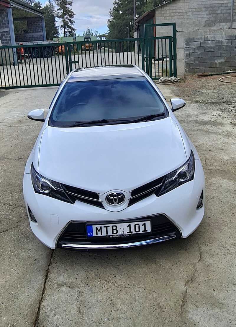 2013 Toyota Auris 1,4L 2013 Cyprus