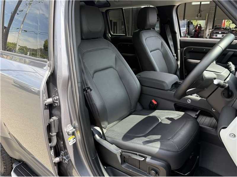 2024 Land Rover Defender 3,0L 2024 Cyprus