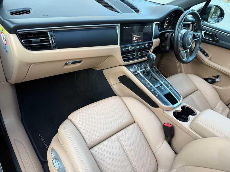 2019 Porsche Macan 2,0L 2019 Cyprus