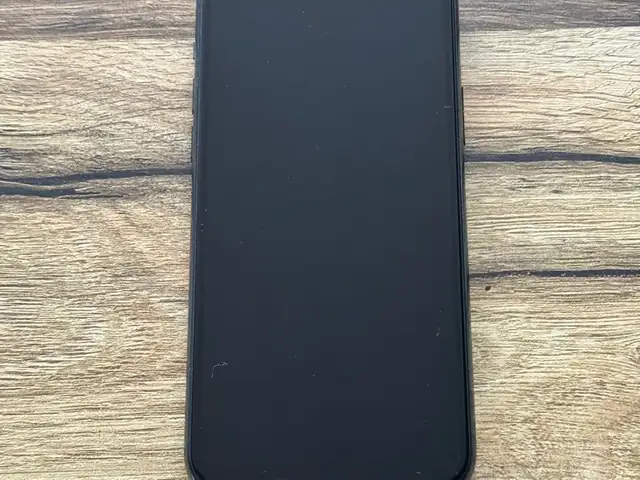 Iphone 11 pro 256 gb black, Επαρχία Λάρνακας — Λιβάδια Λάρνακας