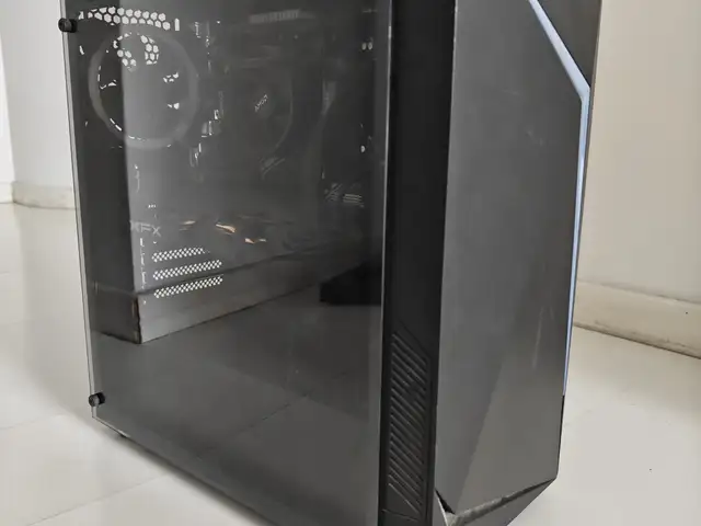 Gaming pc with ryzen 5 and rx580gb, Επαρχία Λάρνακας — Λάρνακα - Φοινικούδες