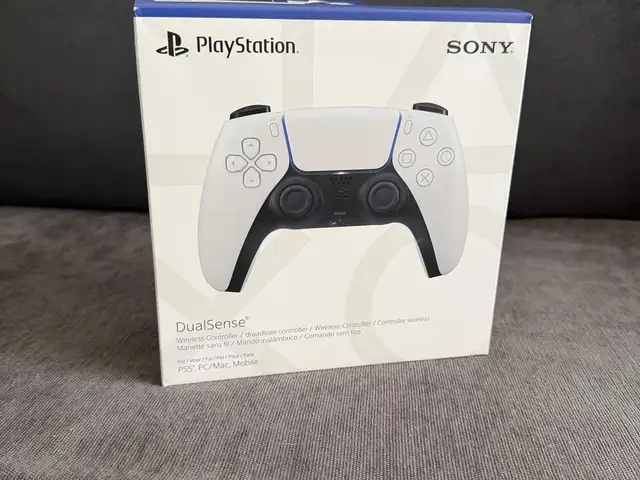 Playstation 5 dualsense wireless controller white v3, Larnaca — Larnaka - Finikoudes