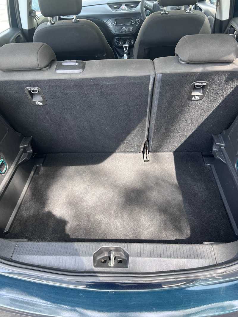2015 Opel, Vauxhall Corsa 1,4L 2015 Cyprus