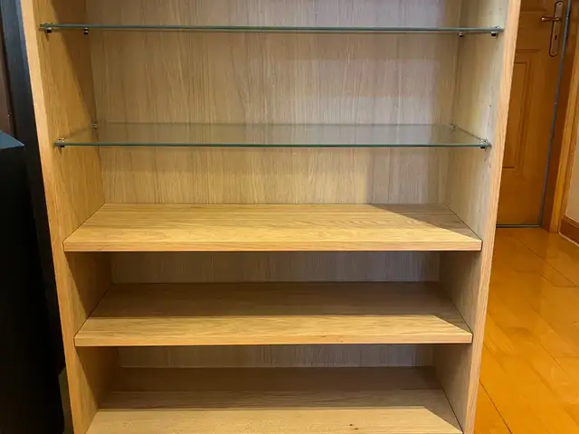 Ikea billy bookcase, Επαρχία Λευκωσίας — Αγλαντζιά