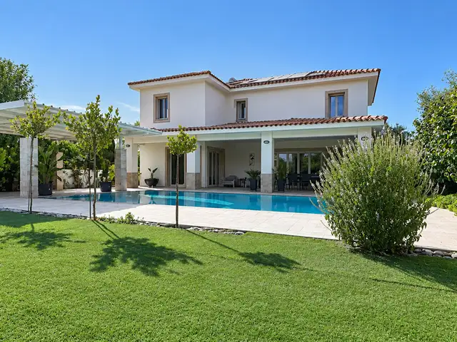 4-bedroom detached house for sale, Nicosia — Strovolos - Agios Vasileios
