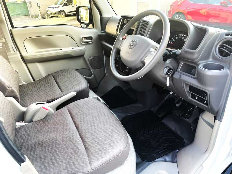 2022 Nissan NV100 0,7L 2022 Cyprus