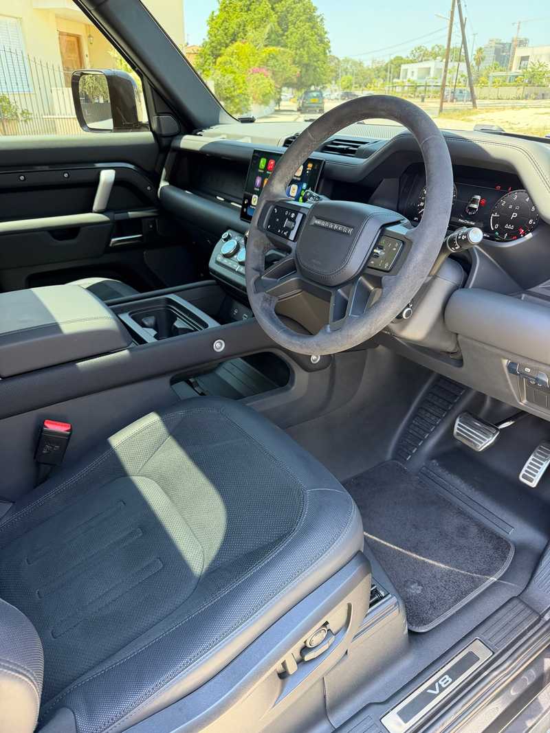 2023 Land Rover Defender 5,0L 2023 Cyprus