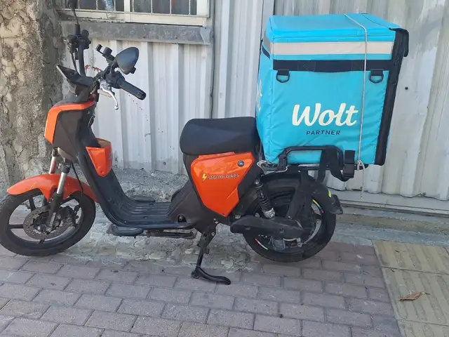Stormi Orange Electric Bike for Delivery Good Condition, Limassol — Germasogeia Tourist Area