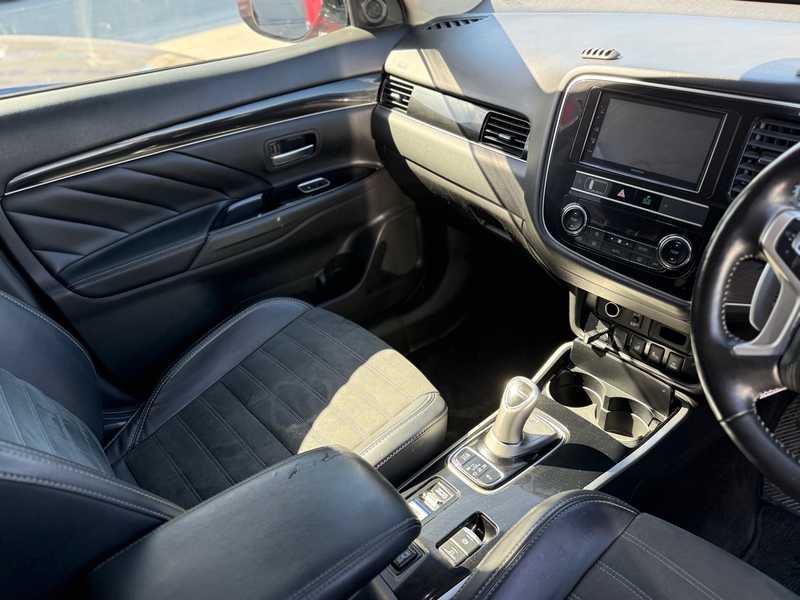 2019 Mitsubishi Outlander 2,4L 2019 Cyprus
