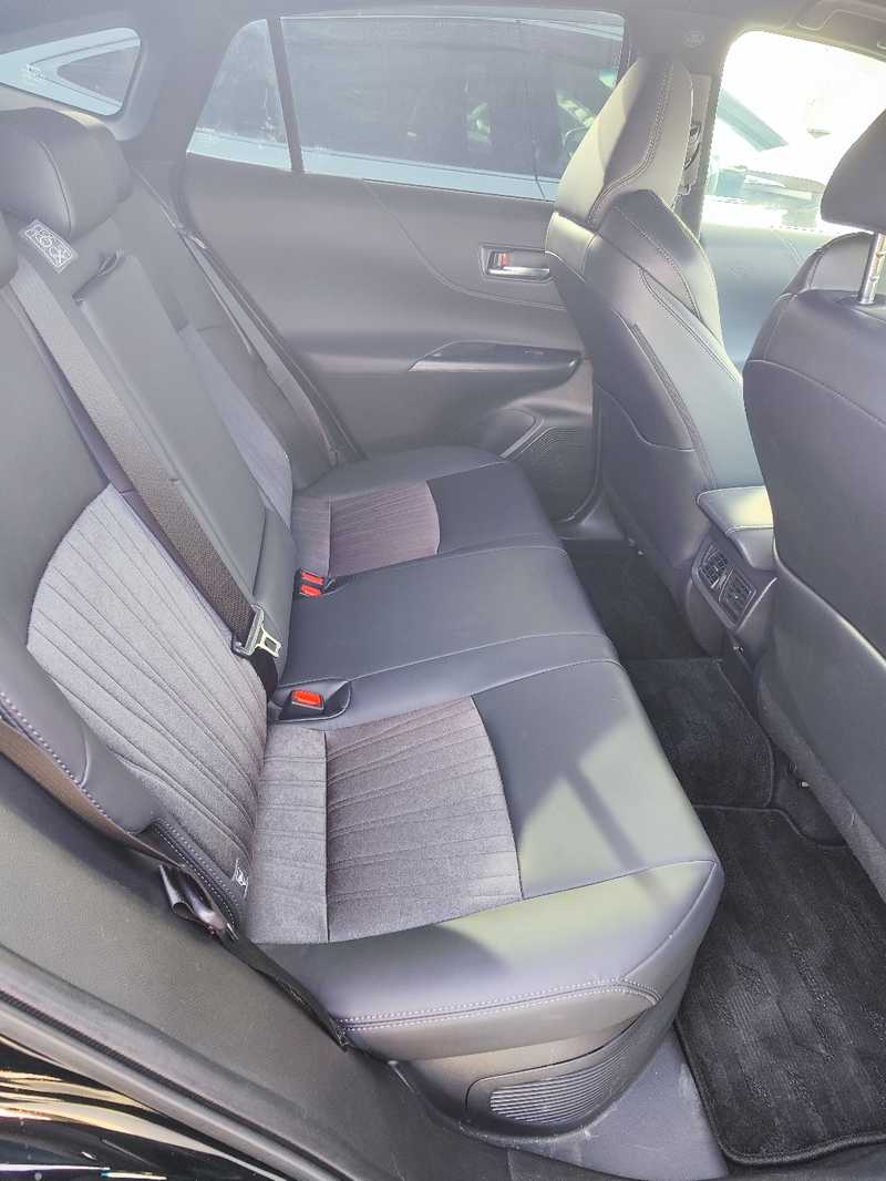 2022 Toyota Harrier 2,5L 2022 Cyprus
