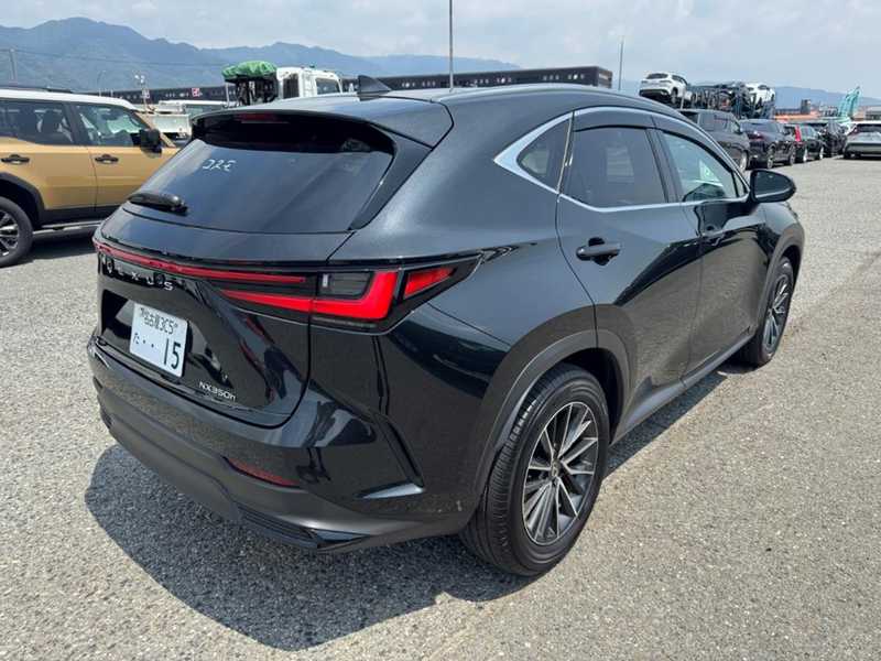2025 Lexus NX 2,5L 2025 Cyprus