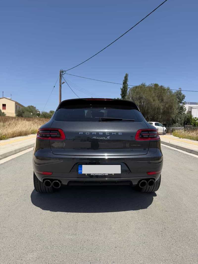 2017 Porsche Macan 3,0L 2017 Cyprus