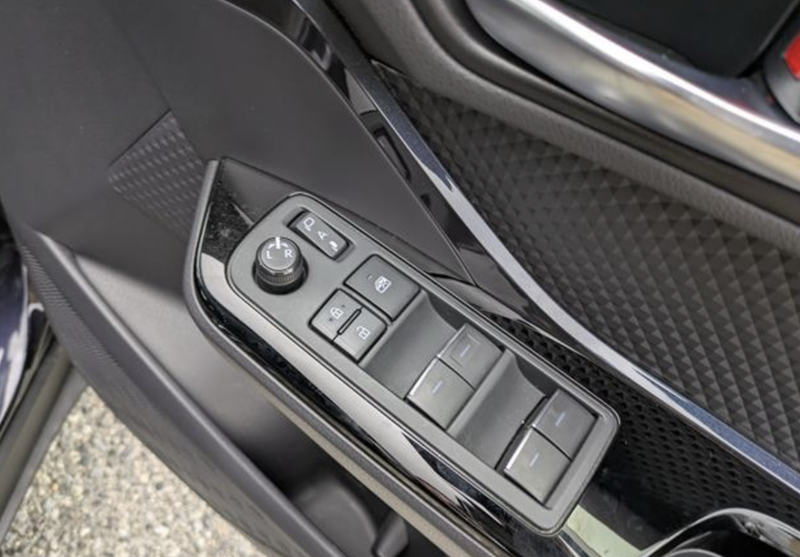 2022 Toyota C-HR 1,8L 2022 Cyprus