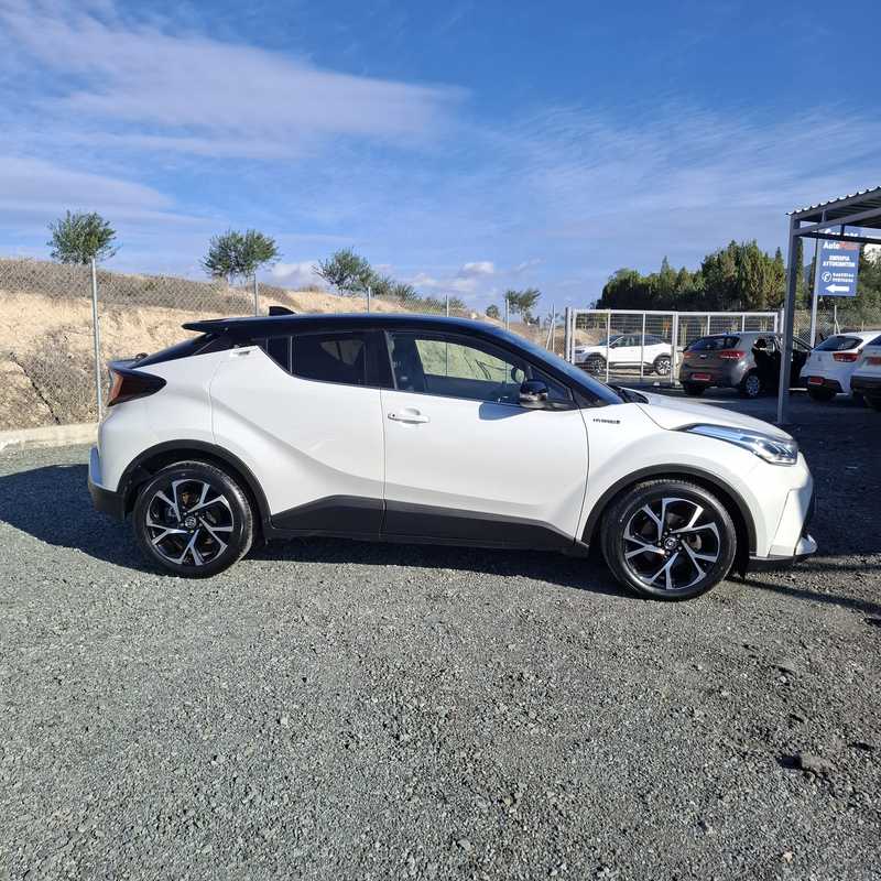 2021 Toyota C-HR 1,8L 2021 Cyprus