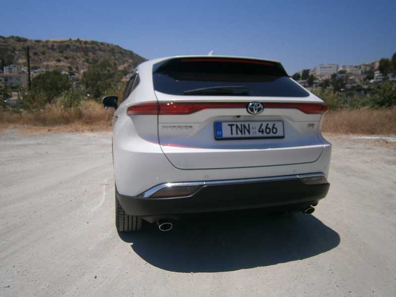 2025 Toyota Harrier 2,5L 2025 Cyprus